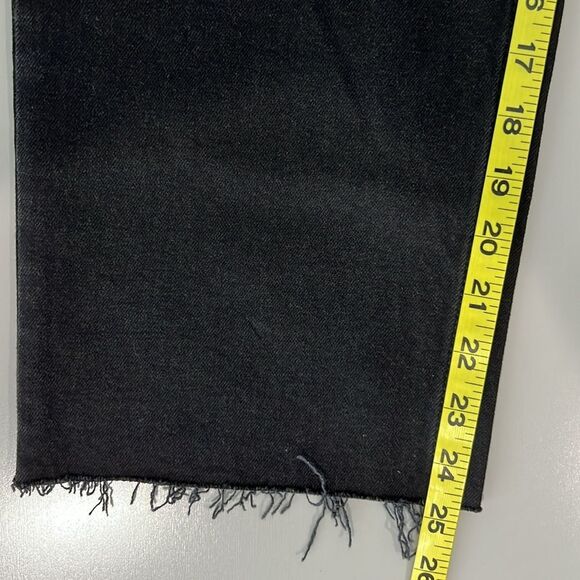 NWT Everlane Organic Cotton The Way High Jeans in
Coal Raw Hem Size 27 Short - Picture 6 of 13